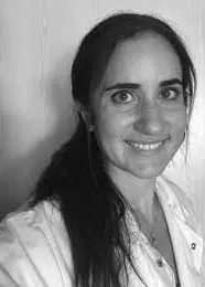 Dr Julia OUAKNINE
